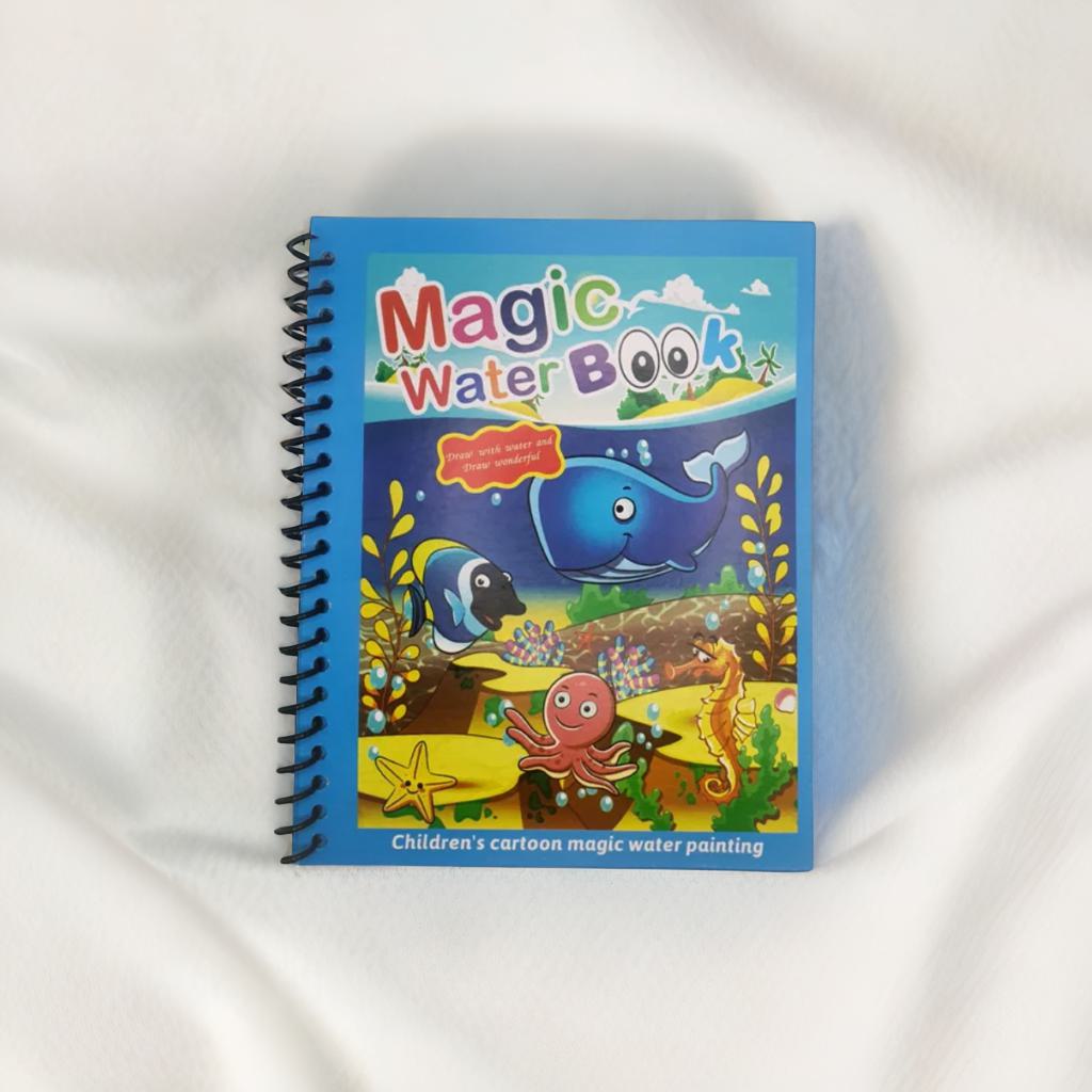 Carte de colorat Magică cu apă (2+1 Gratis)